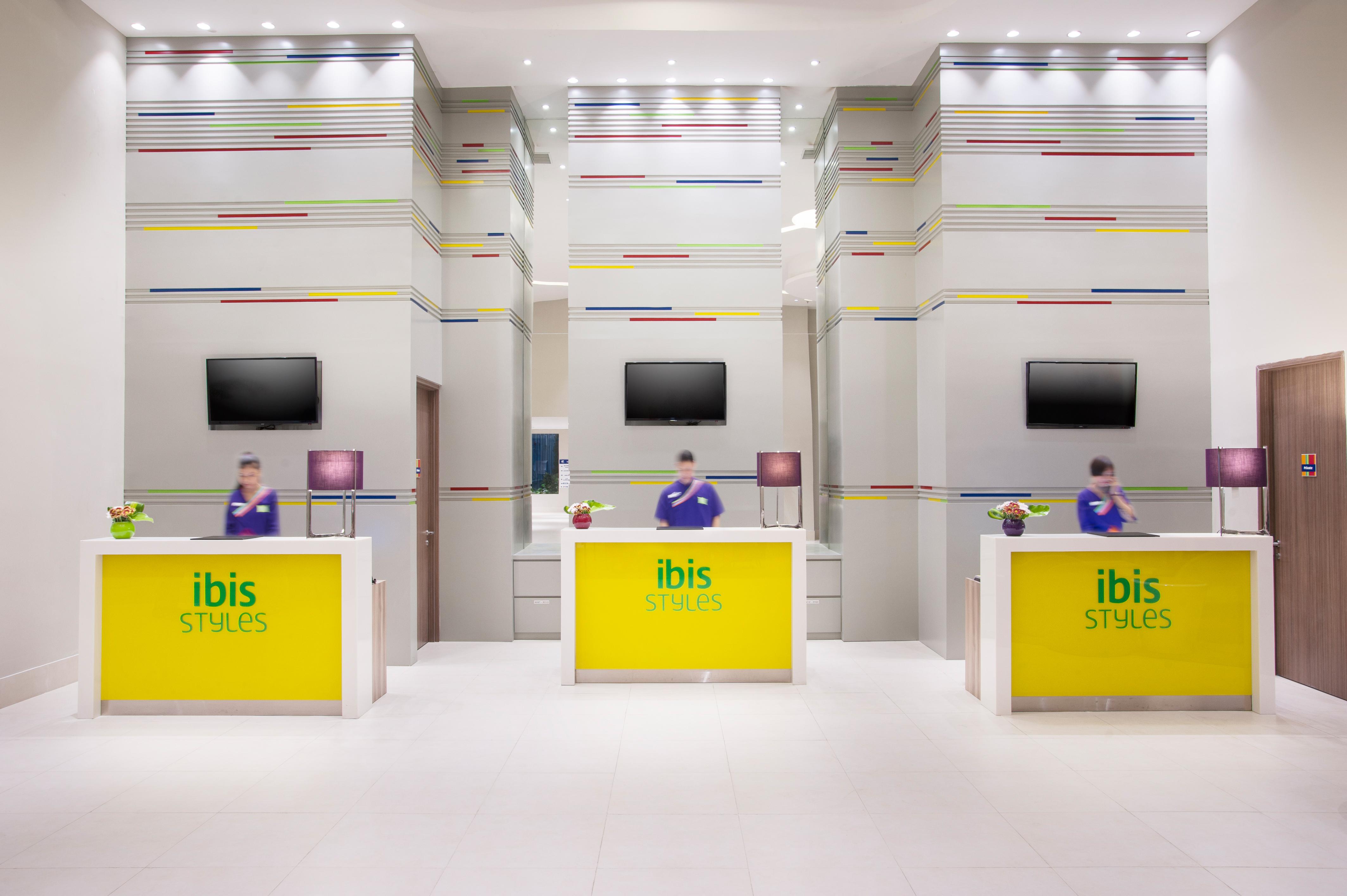 Ibis Styles Jakarta Mangga Dua Square Exteriör bild