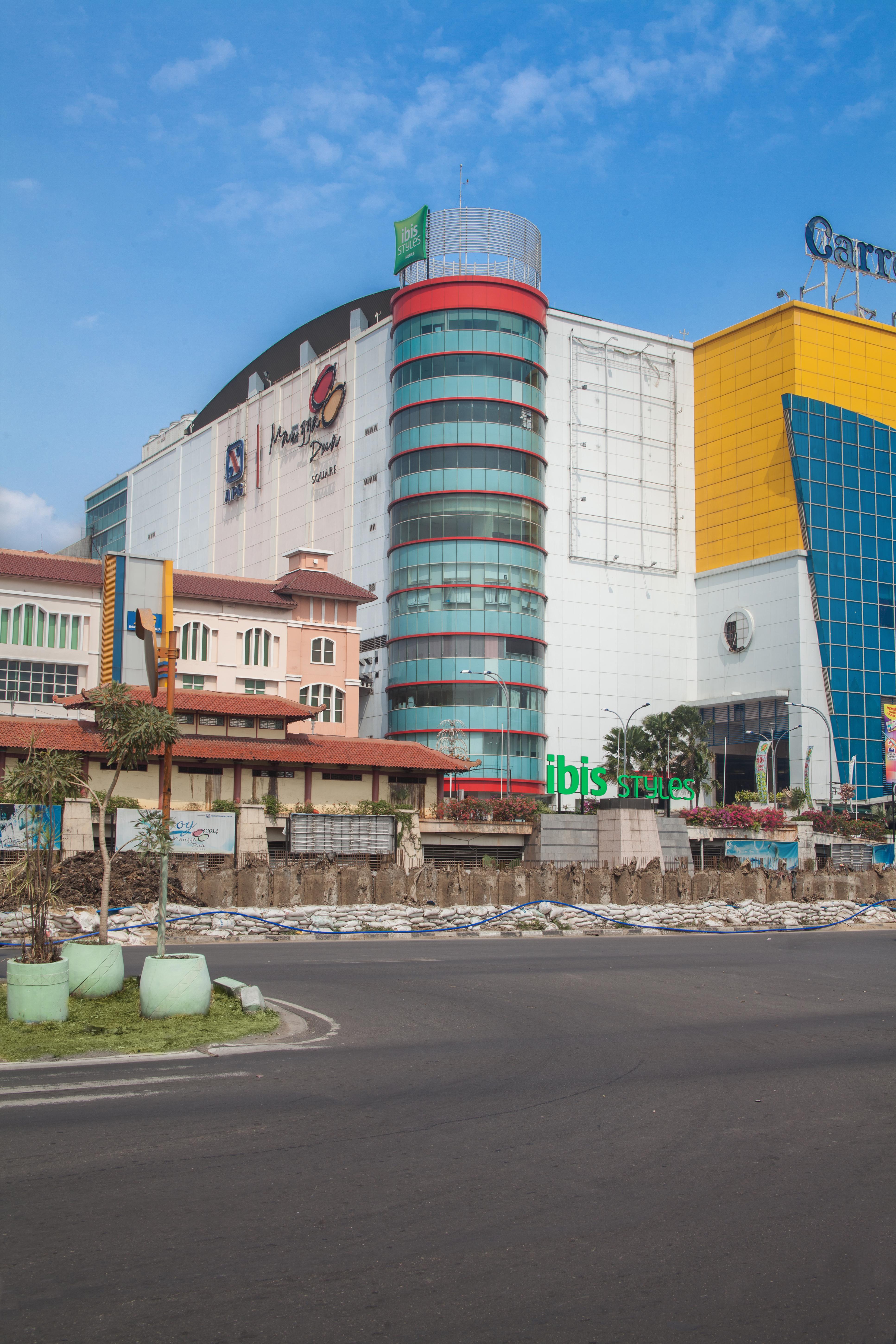 Ibis Styles Jakarta Mangga Dua Square Exteriör bild