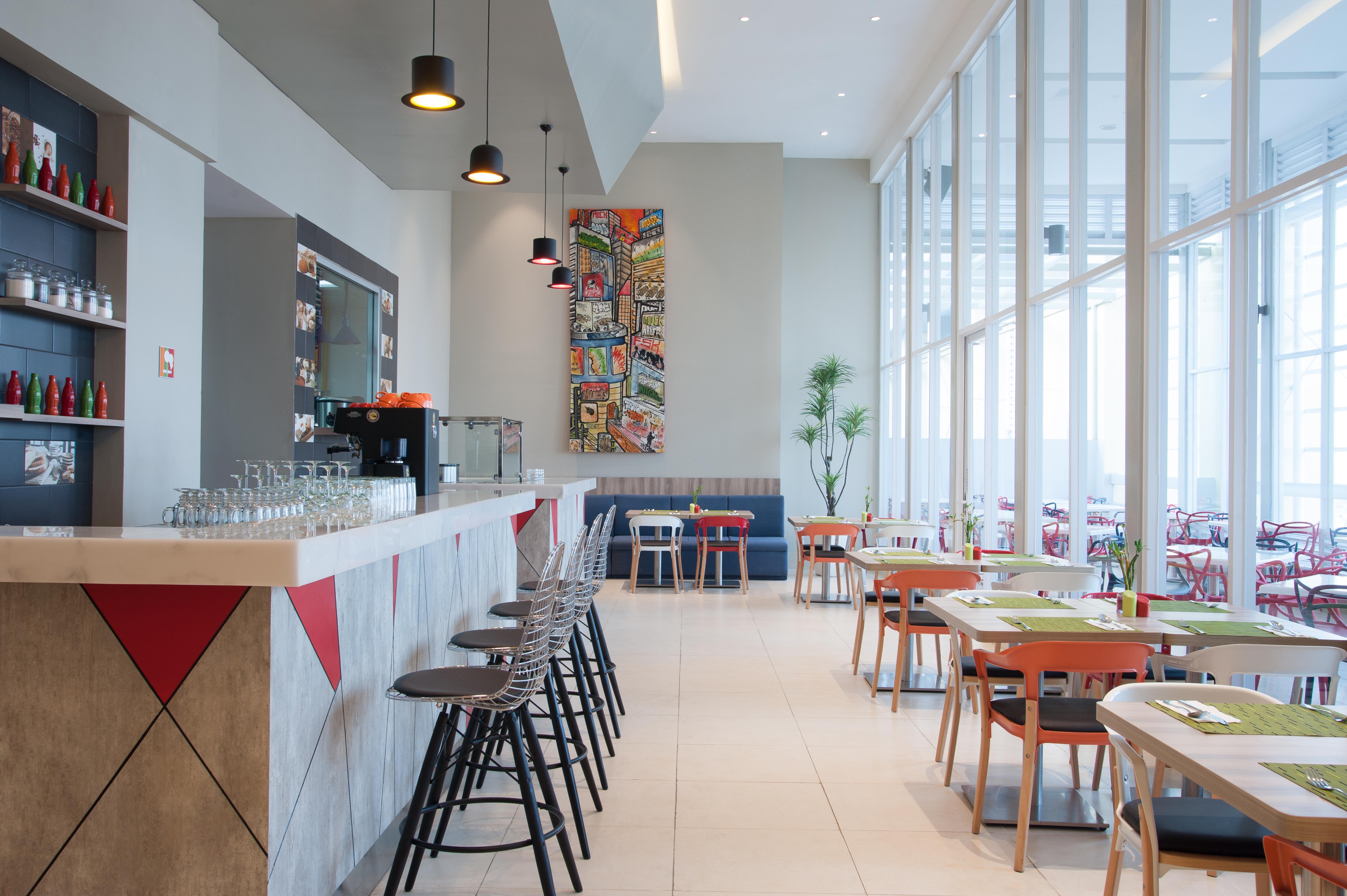 Ibis Styles Jakarta Mangga Dua Square Exteriör bild