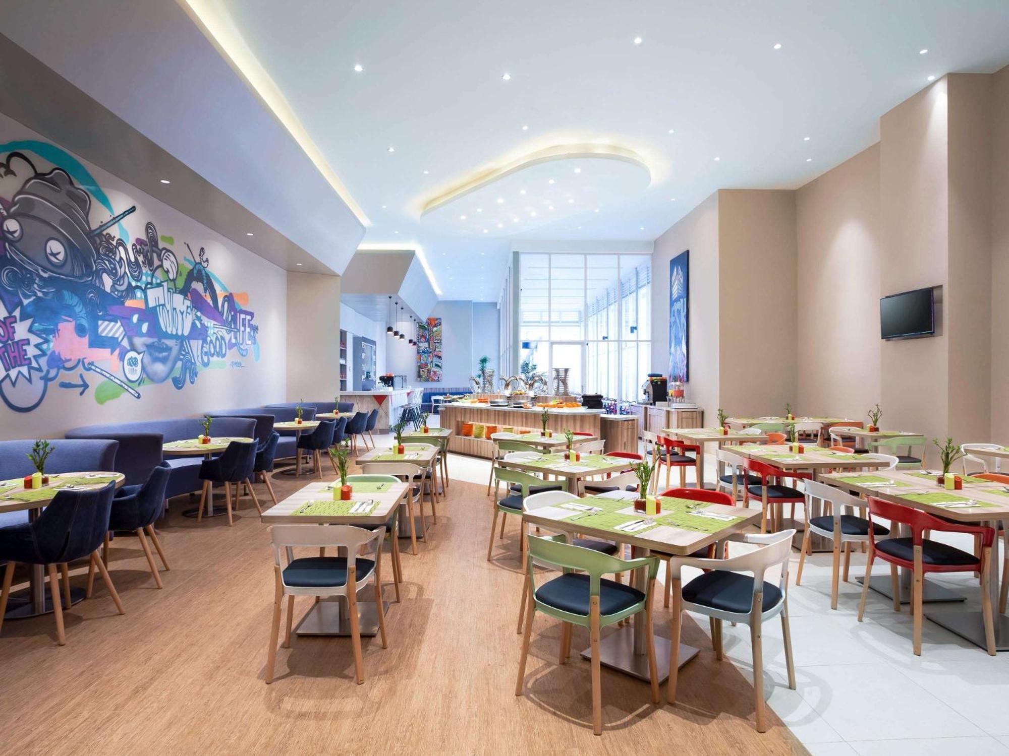 Ibis Styles Jakarta Mangga Dua Square Exteriör bild