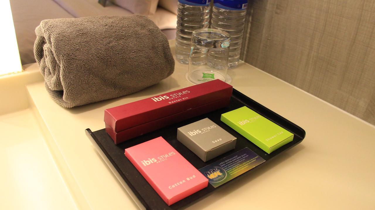 Ibis Styles Jakarta Mangga Dua Square Exteriör bild