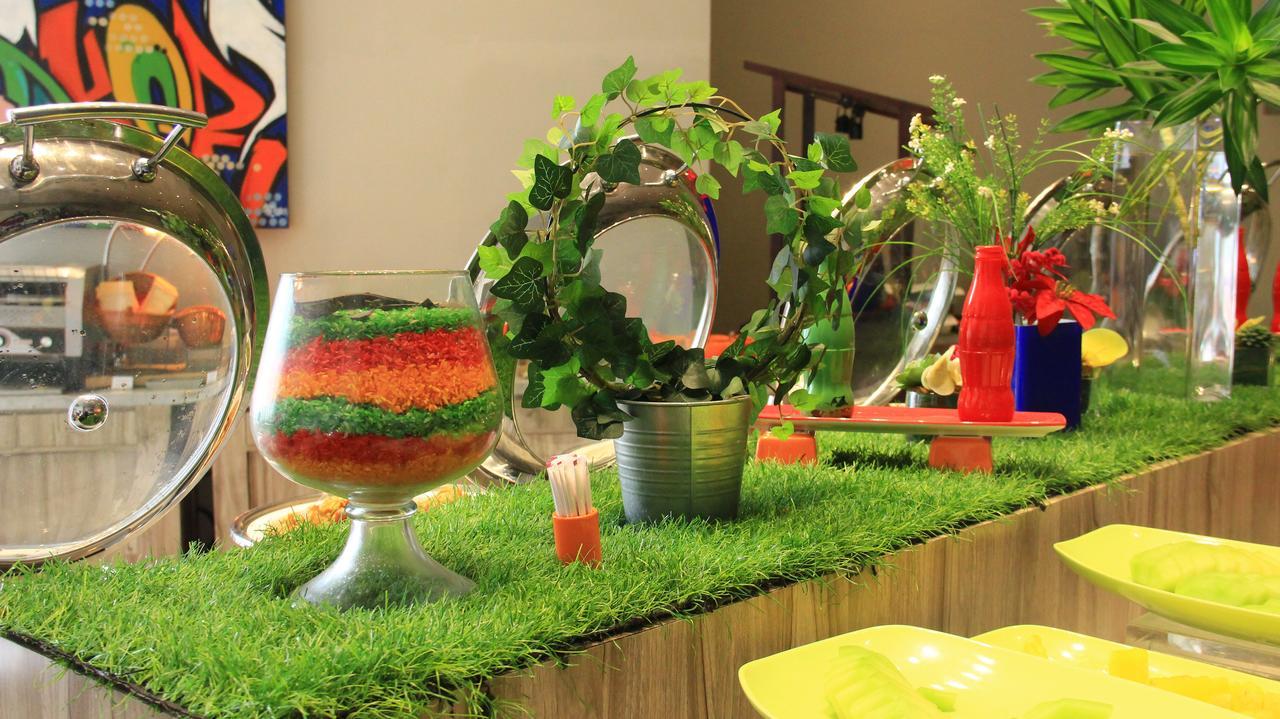 Ibis Styles Jakarta Mangga Dua Square Exteriör bild